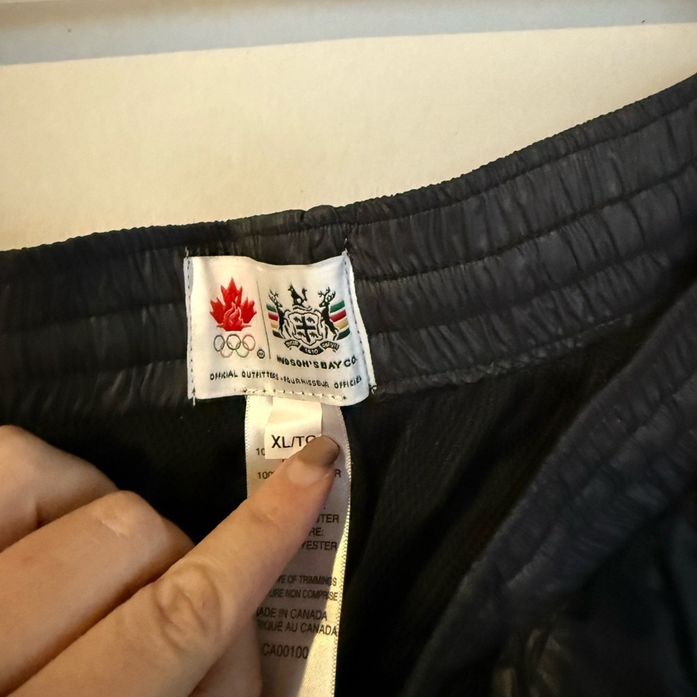 HBC Team Canada Olympic Black Track Joggers Women's XL - Picture 5 of 9